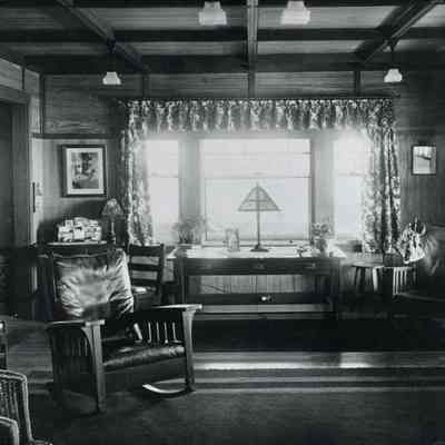 Mere Point Cottage Living Room
