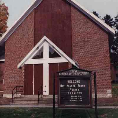 A photo view of First Church of the Nazarene. 10/26/1990.