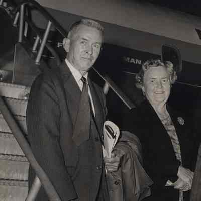 A photo view of Mr. & Mrs. Bruce White.