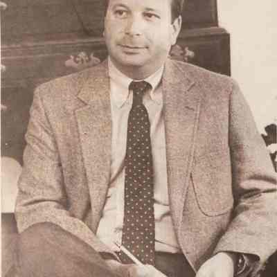 A photo view of John L. Heyl. 1984.
