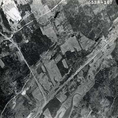 An aerial photo of an area in Brunswick. 4/5/1953.