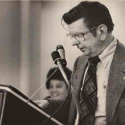 A photo view of Campbell Niven. 4/12/1979.