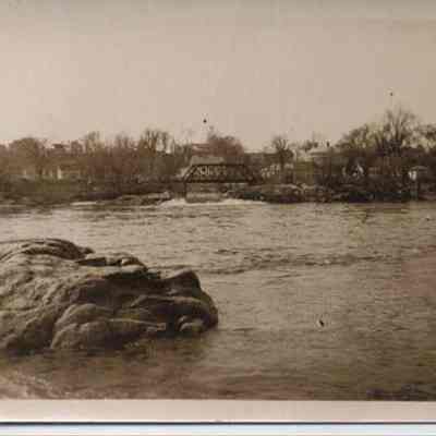 Granny Hole and Iron Bridge