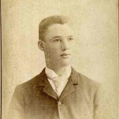 Emery G Wilson