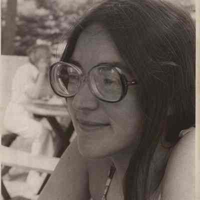 A photo view of Linda Bliss. 7/31/1979.