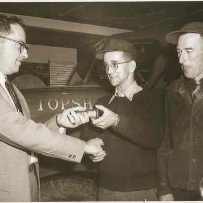 Irving Stetson Gives an Award
