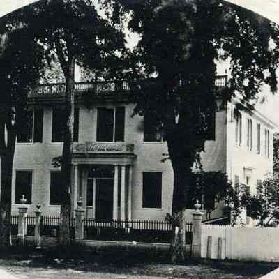 A photo of the Weld House. c. 1825.
