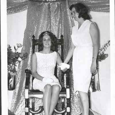Miss Brunswick Sharon Saxton with her mother Mrs. Saxton