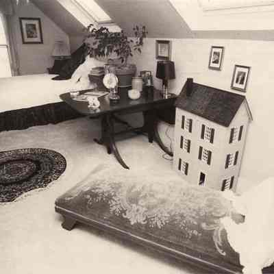 A photo view of the Ring house bedroom. 2/17/1992.