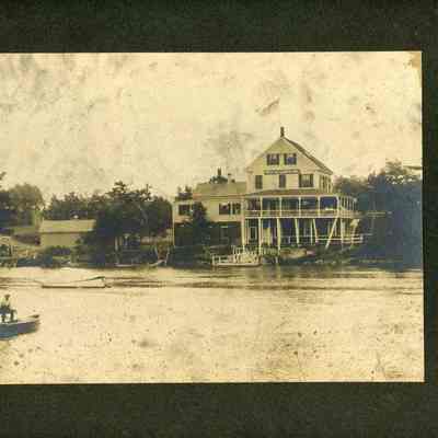 New Meadows Inn