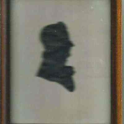 Silhouette of Lincott