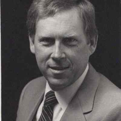 A photo view of Dr. David W. Schall.