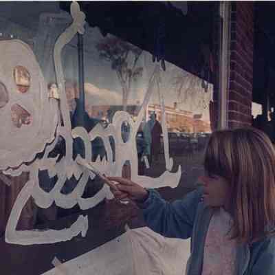 Halloween Window Painting