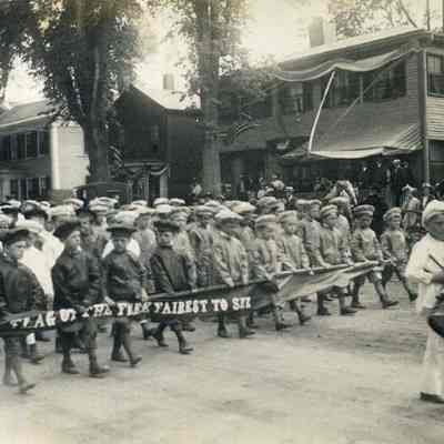 Parade 1916