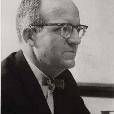 A photo view of Prof. William B. Whiteside.