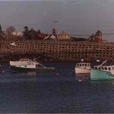 A photo view of the Cribstone Bridge.4/6/1988.