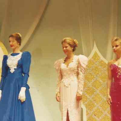 Kristen, Lisa Kelly and Corrie Pottle