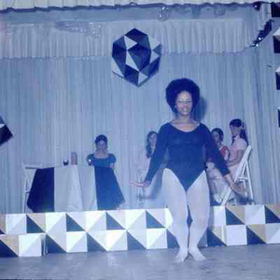 Unknown Teen Queen Contestant