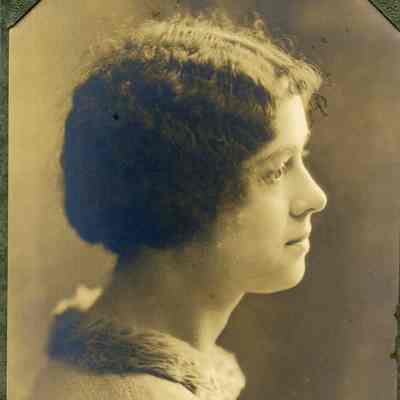 Elphine Palozzi