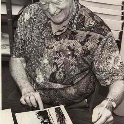 A photo view of Leo Pritham.