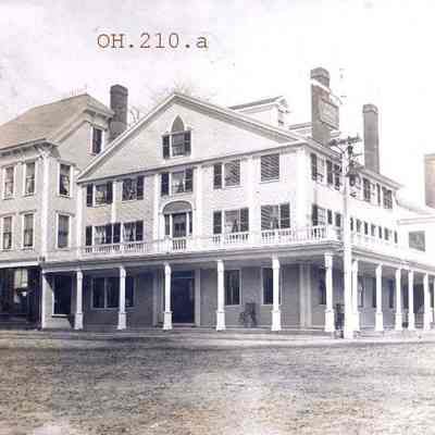 Tontine Hotel