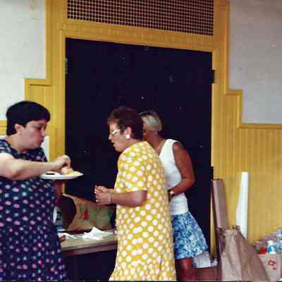 Linda, Charlene & Cherrie Gagne.