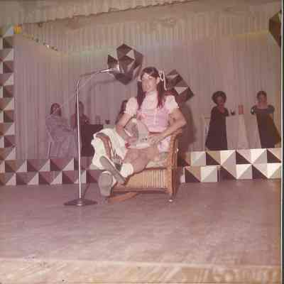 Susan DiEdwardo contestant #2 doing a monologue of Lily Tomin's Edith Ann