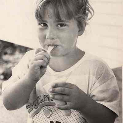 A photo view of April Lavigne. 7/29/1991.