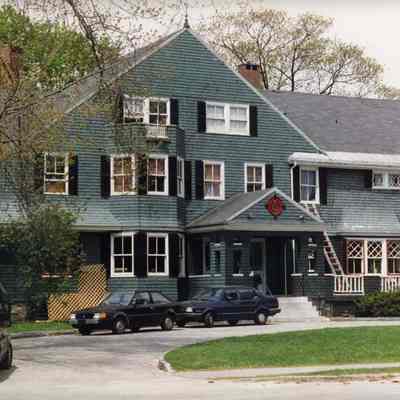 Psi Upsilon House