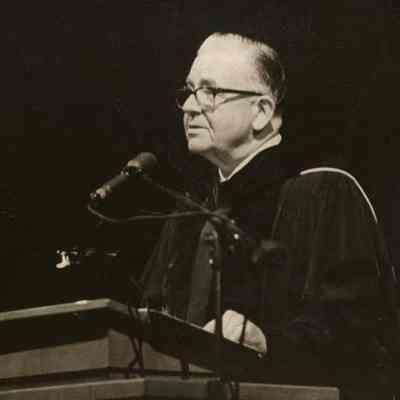 Dr. Asa S. Knowles