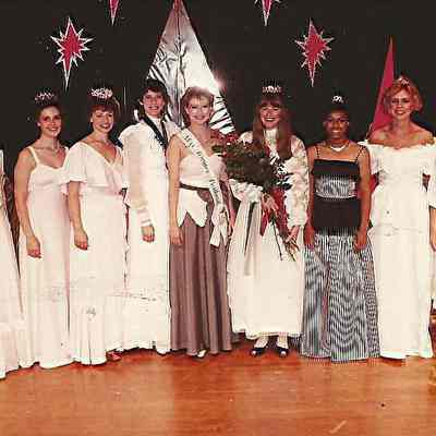 A color photograph of a group of Queen's