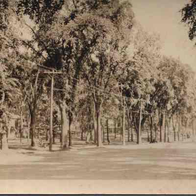 Postcard of The Mall from Maine St