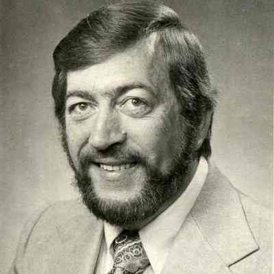 David W. Bustin