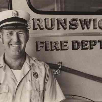 A photo view of Robert E. Ward. 9/14/1979.
