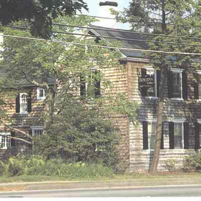 39 Harpswell St B&B "The Bowdoin"