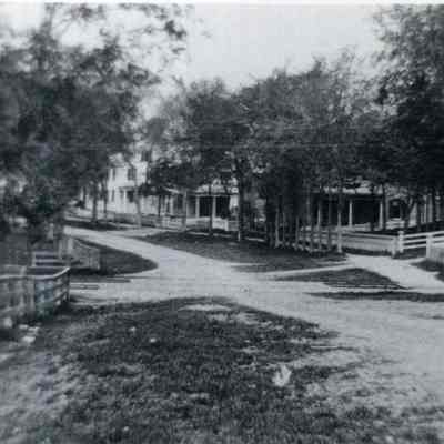 The Upper Mall