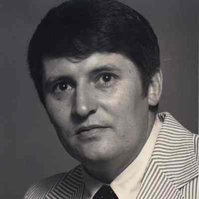 Richard E. Clark