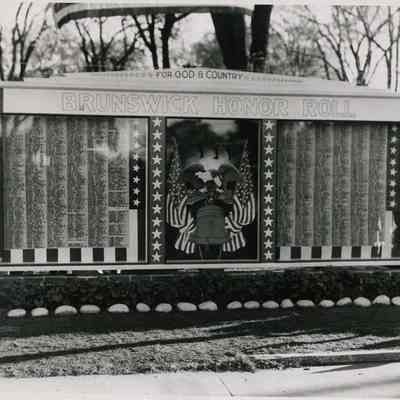 Brunswick's Honor Roll for WW II