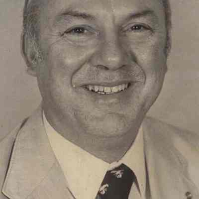 A photo view of Joseph L. Hahn.