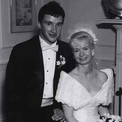 Michael, Susan Hues