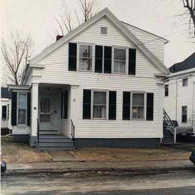 A photo view of Muriel Fournier's home. 4/4/1990.