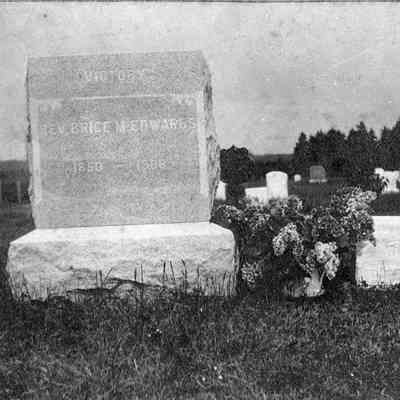 Grave of Brice M. Edwards