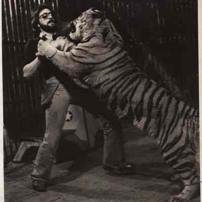 Allen Gold and tiger
