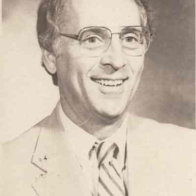 A photo view of Robert C. Wilhelm.