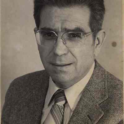 A photo view of Chuck Merrill.