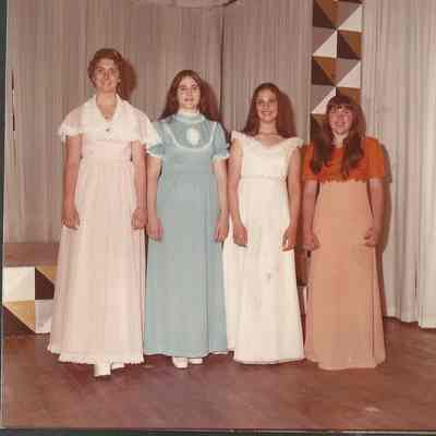 Contestants #5 to 8 posing in their gowns