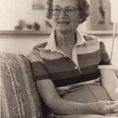 A photo view of Anne Bachrach. 7/6/1962.