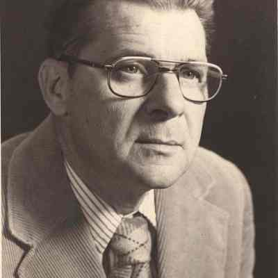 Ray M. Weymouth