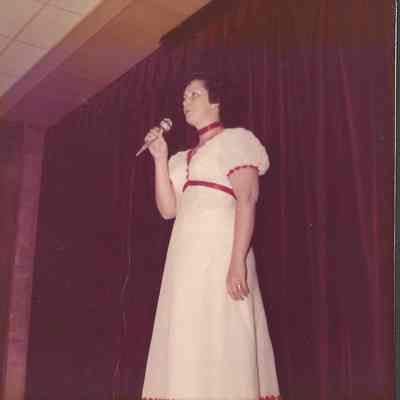 Joline Lachance is singing