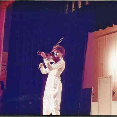 A color photograph of Teen Queen contestant #2 Elizabeth Wentworth